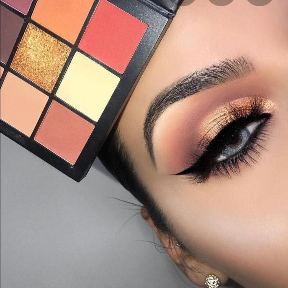 *NeW* Huda Beauty Warm Brown Obsessions